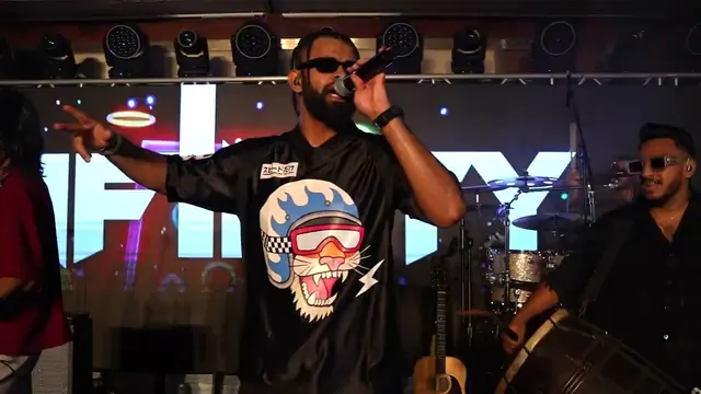 Infinity performing at Ananthaya Chapter 05, Dubai